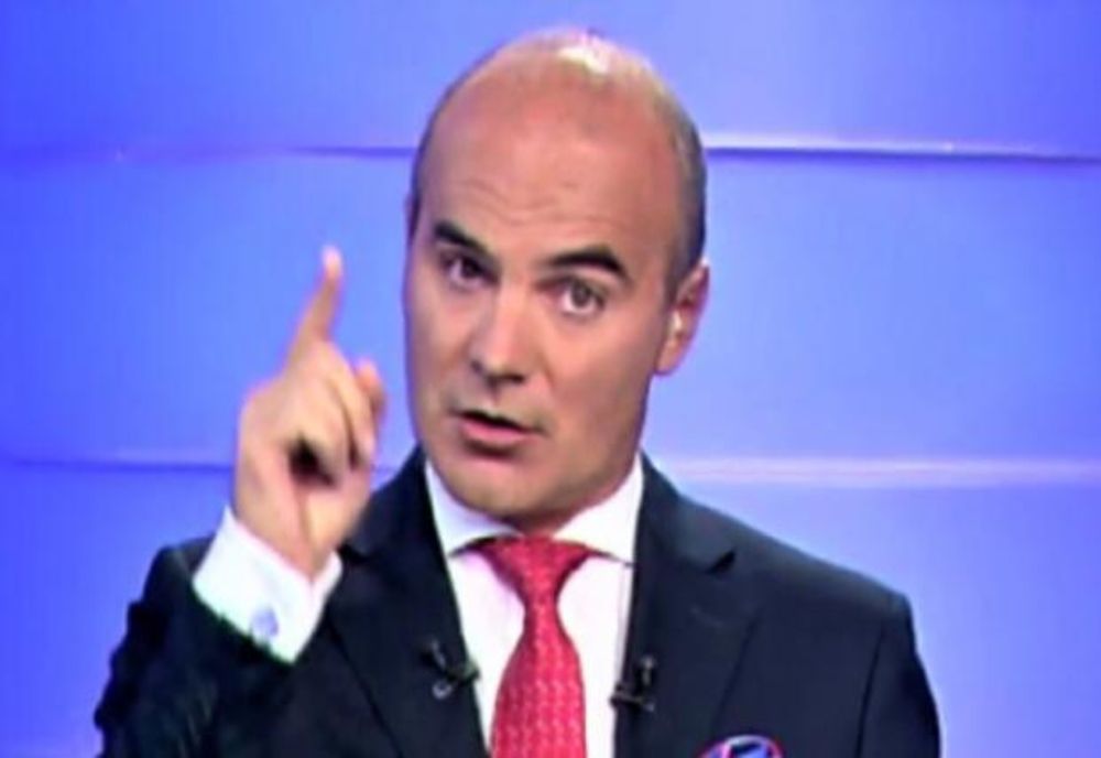 Rareş Bogdan: PSD are miniştrii Muncii şi Finanţelor. Să facă bine să găsească bani şi să creştem pensiile cu cât mai mult posibil