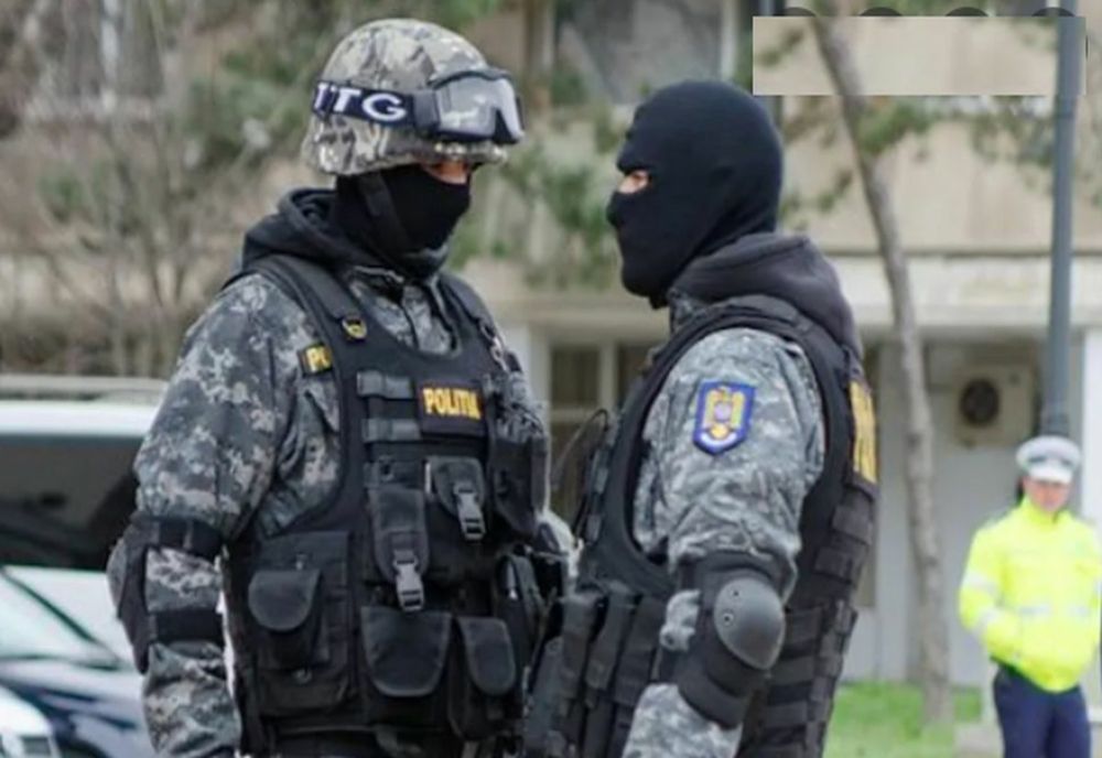 Un bărbat şi o femeie din Turda acuzaţi de camătă! Au fost reţinuţi