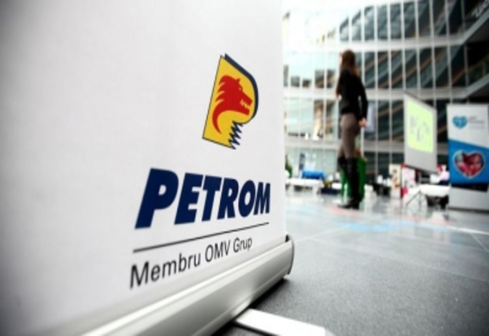Nereguli grave semnalate la vânzarea Petrom: Contract scris în defavoarea statului - Raportul Curții de Conturi