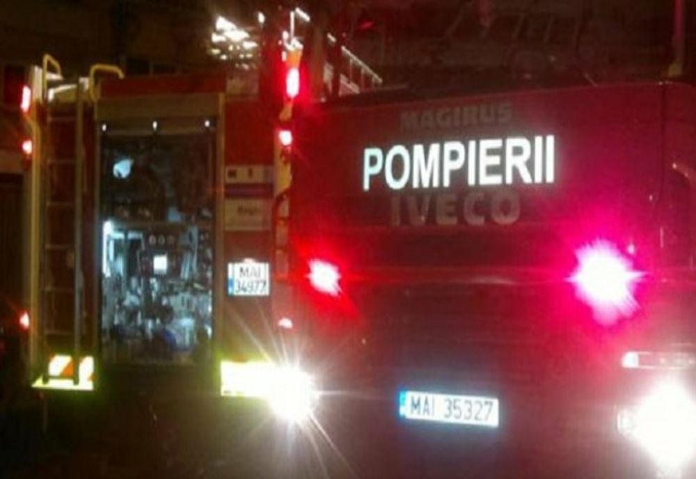 Intervenții succesive noaptea trecută pentru pompierii turdeni 