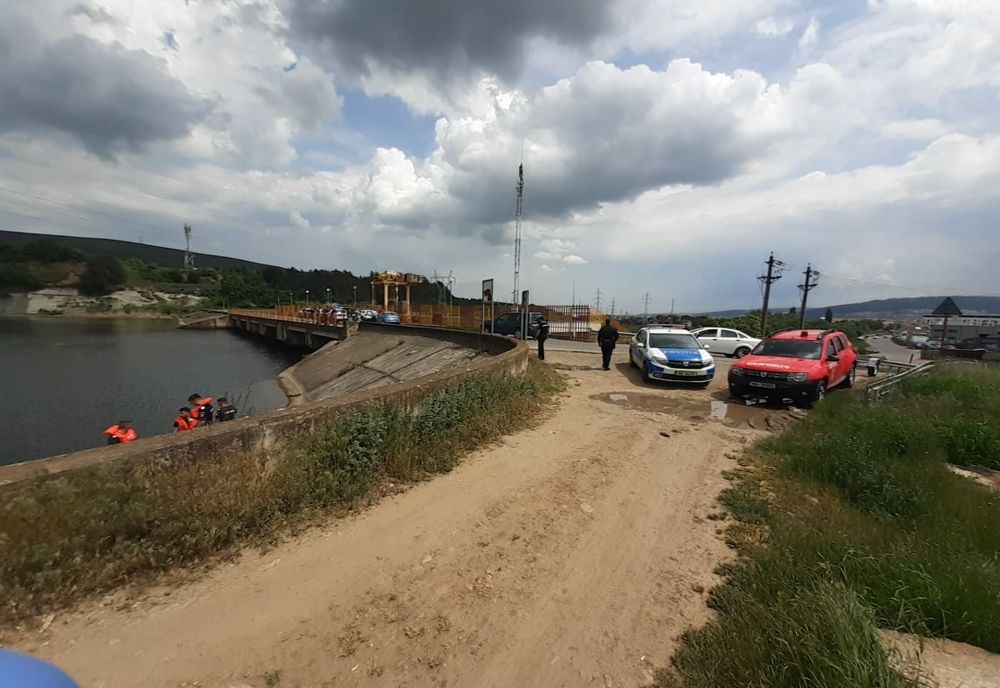 Tragedie în Floreşti! O femeie a murit înecată în râul Someş (FOTO)