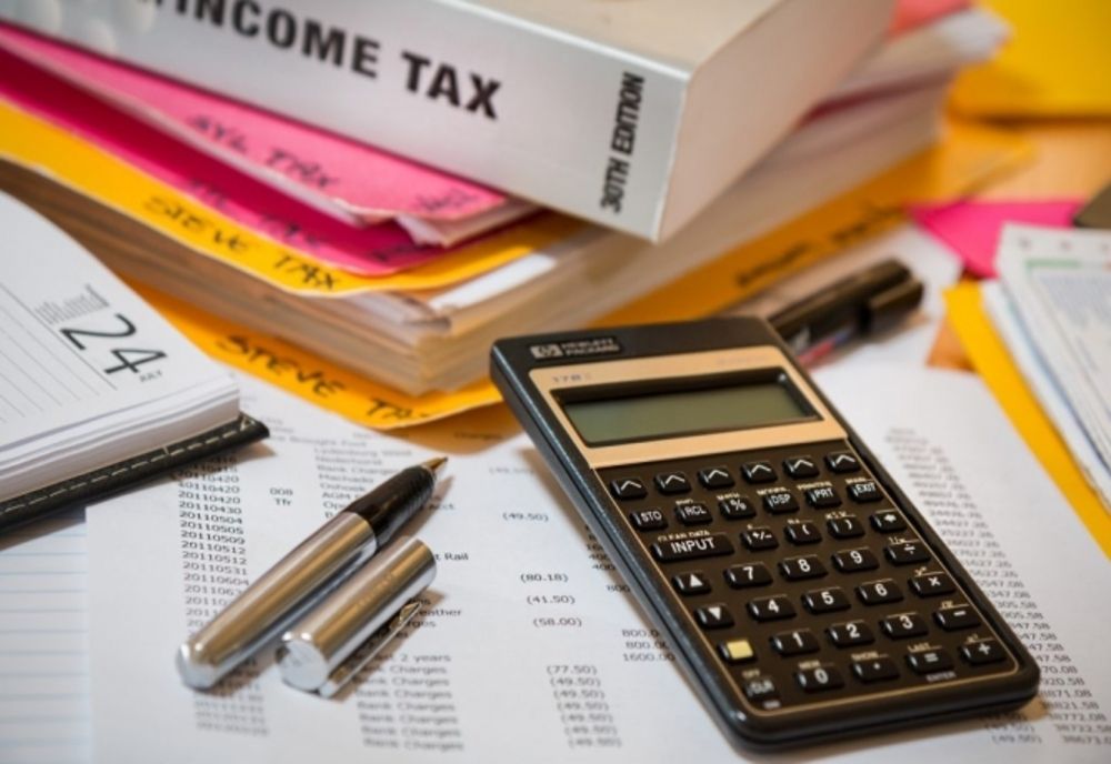 Au crescut taxele notariale pentru tranzacții imobiliare. Care sunt noile tarife?