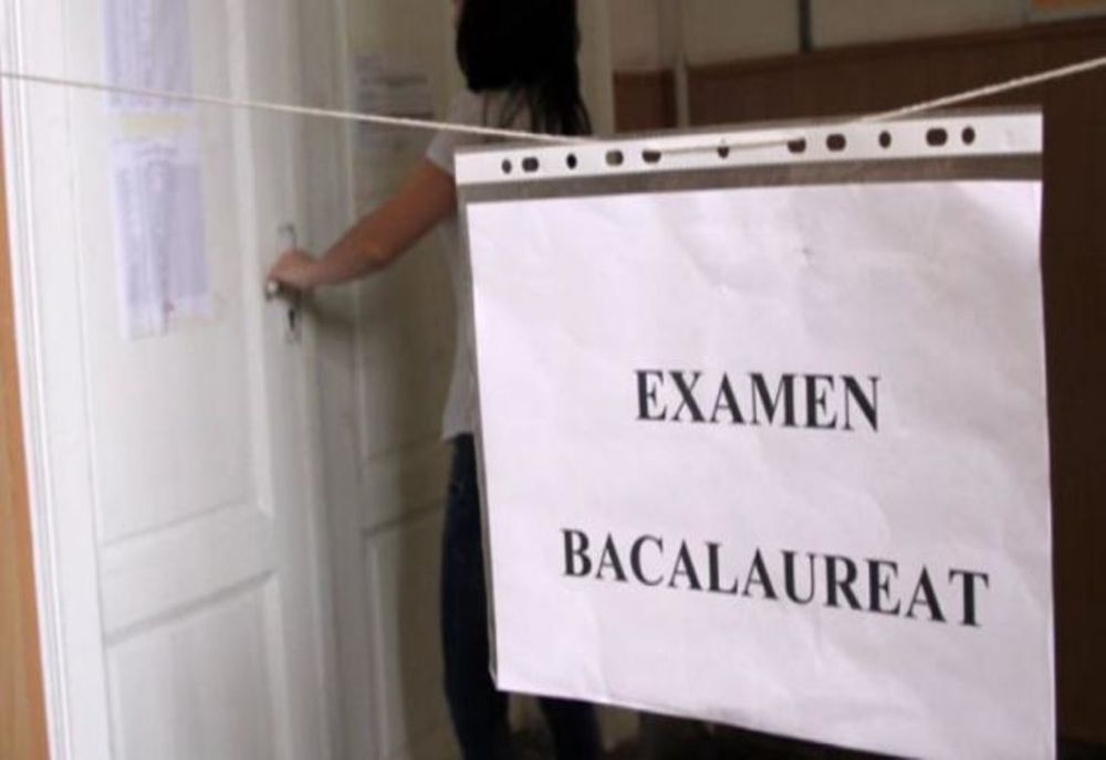 Bacalaureat 2024. Absolvenții de liceu susțin astăzi proba obligatorie a profilului: Matematică sau Istorie