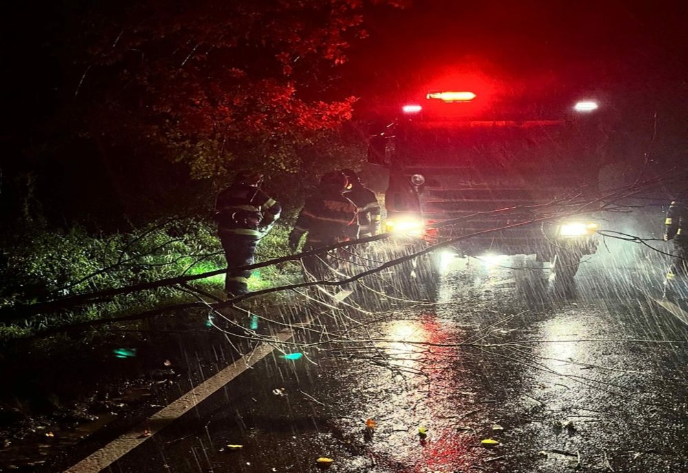 IGSU: PESTE 5.400 DE PERSOANE EVACUATE DIN CAUZA VREMII SEVERE ÎN 28 DE LOCALITĂȚI 