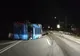 FOTO | Accident în Copăceni! Un autotren s-a răsturnat