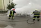 FOTO | Maşină distrusă de flăcări pe o stradă din Cluj! Pasagerii au reuşit să se salveze la timp