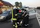 Trei persoane rănite şi trafic blocat în urma unui accident rutier din Vâlcele