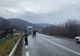 Accident între Cluj şi Oradea! Un şofer din Sălaj a lovit un stâlp şi a ajuns în şanţ (FOTO)