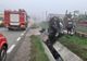 Un tânăr de 20 de ani a scăpat cu viaţă după ce şi-a făcut maşina praf pe un drum din Cluj (FOTO)