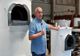 Inventatorul român care produce ENERGIE din deșeuri. Care e secretul lui Iuliean Horneț - VIDEO
